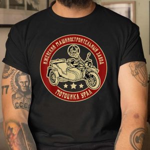 Ural motorcycle offroad motorcyclist Men black t shirt